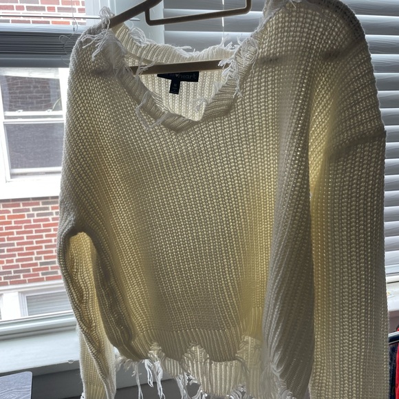 Miscellaneous sweaters and coats - Picture 10 of 10